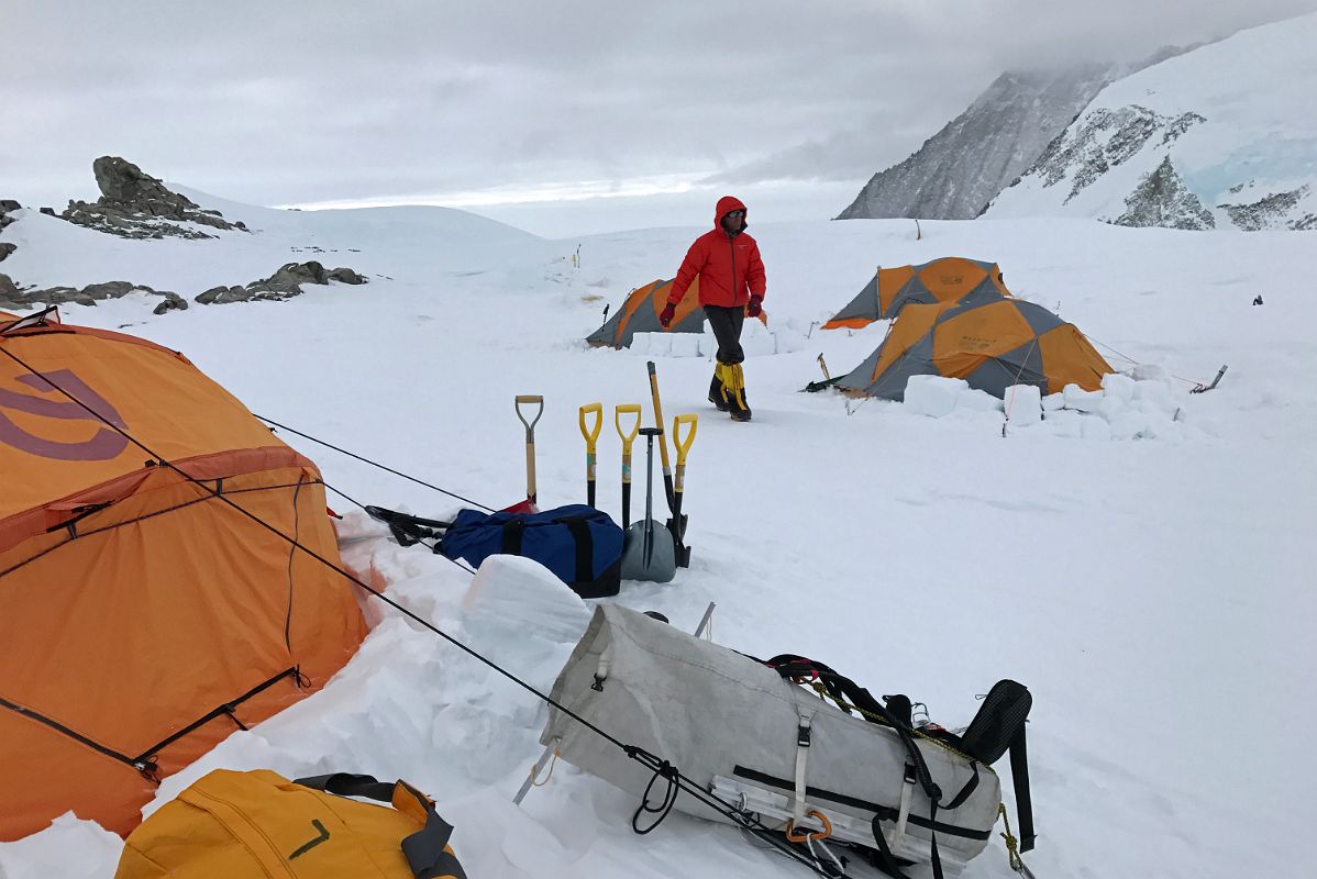 09A The Tents Of Mount Vinson High Camp